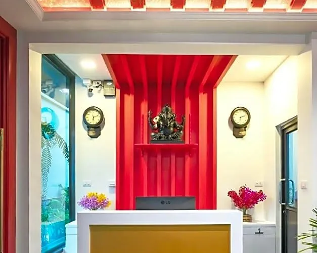Red Door Heritage Hotel 3*